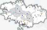 Localisation (commune d'implantation) des travaux pour l'eau aidés par France Relance en Bretagne juillet 2021 - La naure des projet est différenciée dans la légende : Assainissement (lutte contre les pollutions) - Eau potable (changement climatique) -hygiénisation des boues - Restauration écologique (biodiversité)